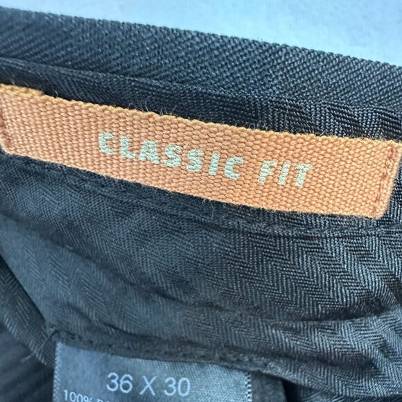 Haggar Mens Classic Fit Black Dress Pants 36X30 - Picture 4 of 6